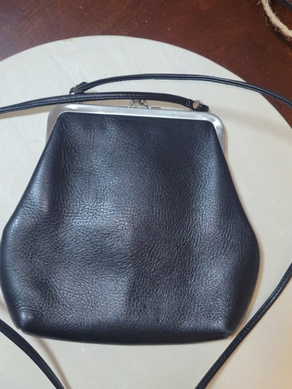 Hobo Black Leather Kiss Lock Crossbody  [Item # HV06]